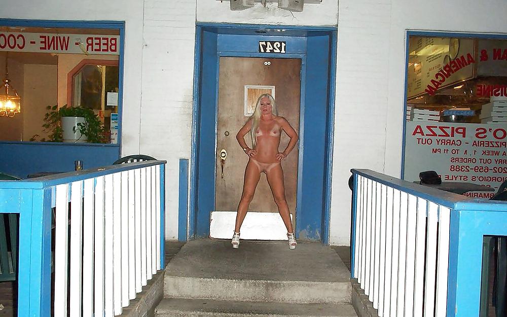25P Wives and girlfriends exposing themselves in public