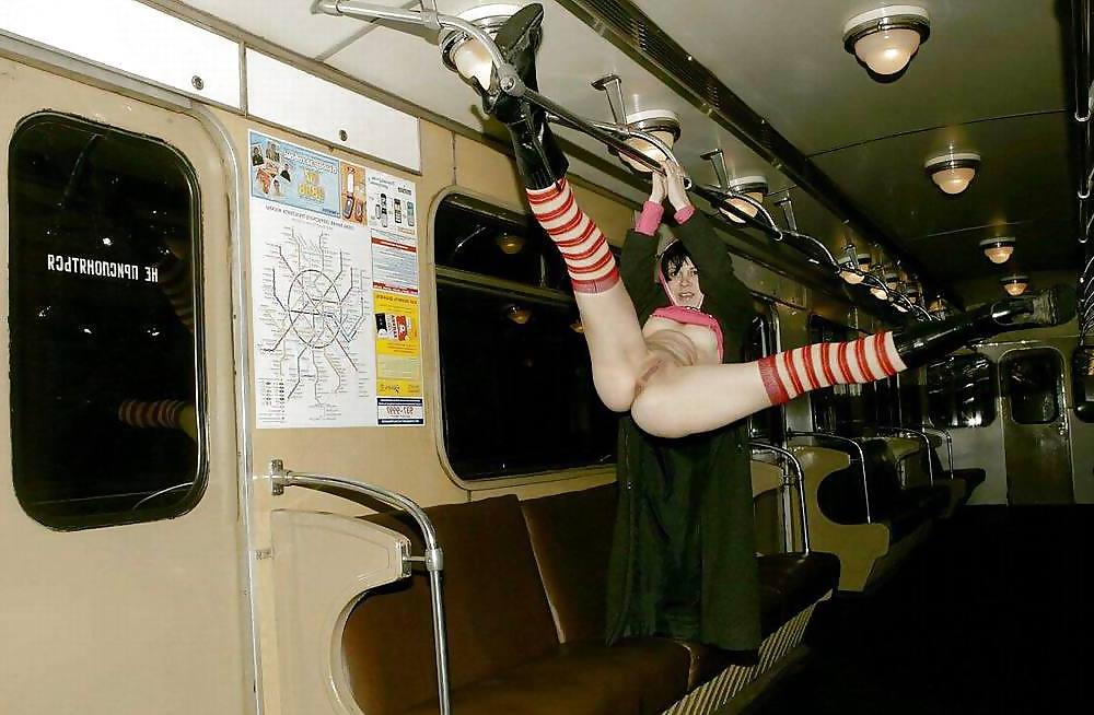 18P Weit und offen in Public -22-