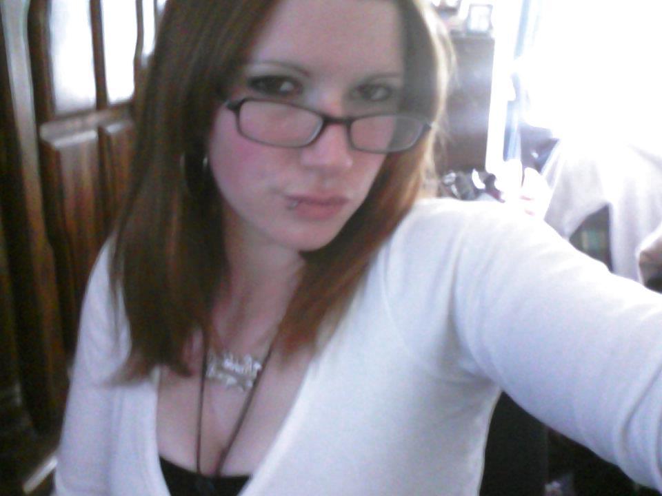 14P Sexy Slut with Glasses