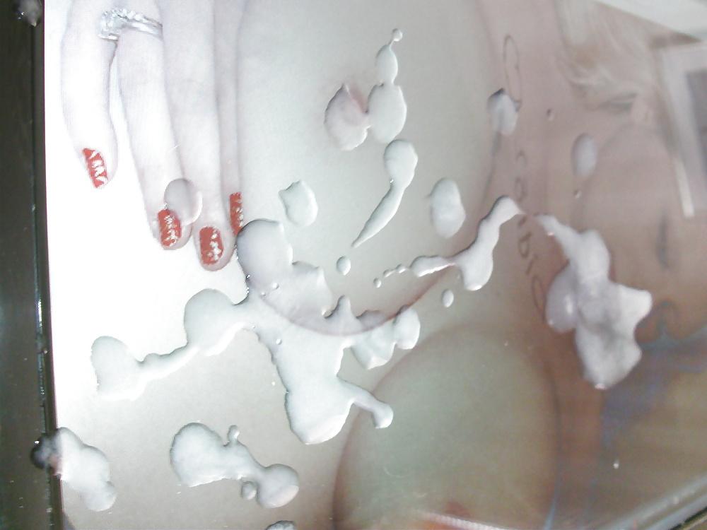 16P Lovesxyem gets TosserTims jizz