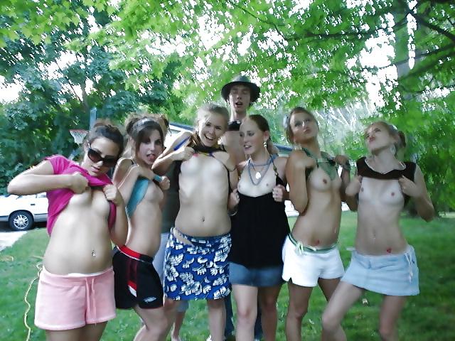 20P Cute Teen Homemade Secret Pictures 11