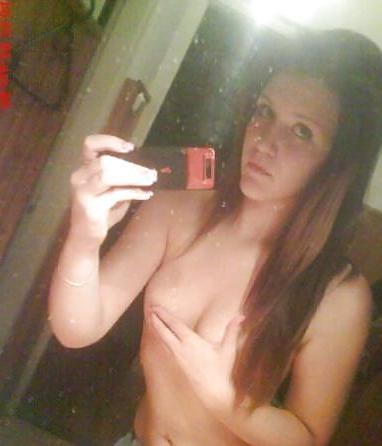 20P Cute Teen Homemade Secret Pictures 11