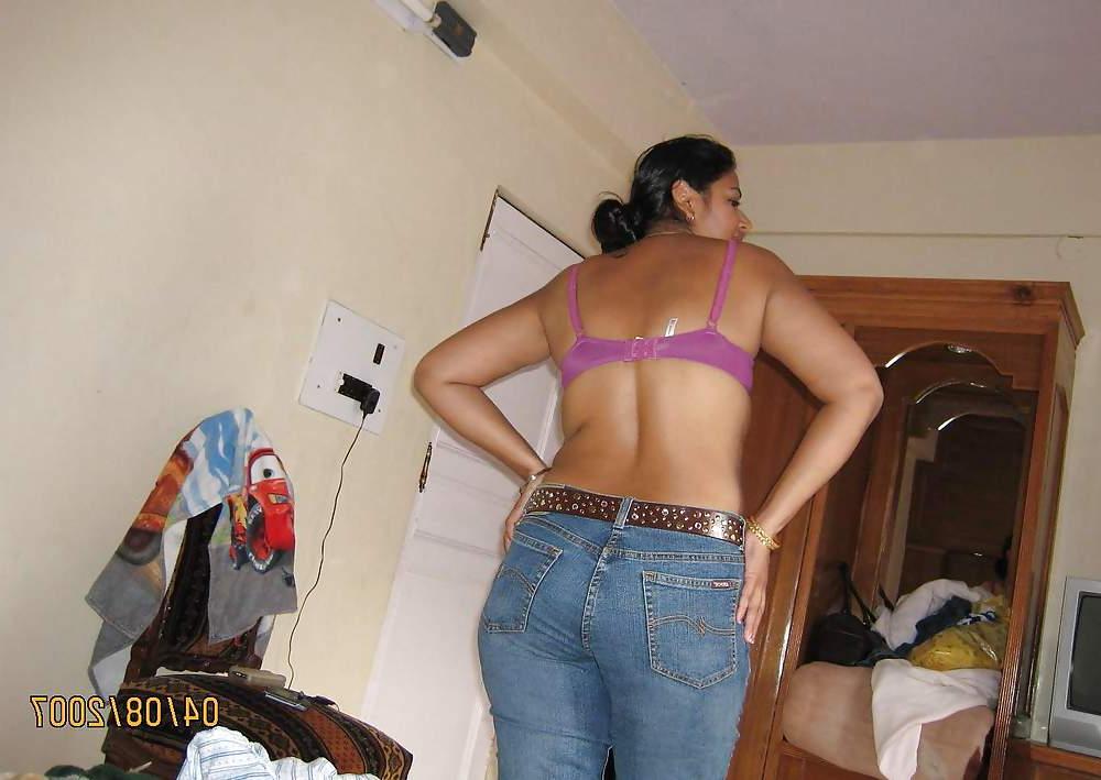 25P Cute Indian Girl Friends
