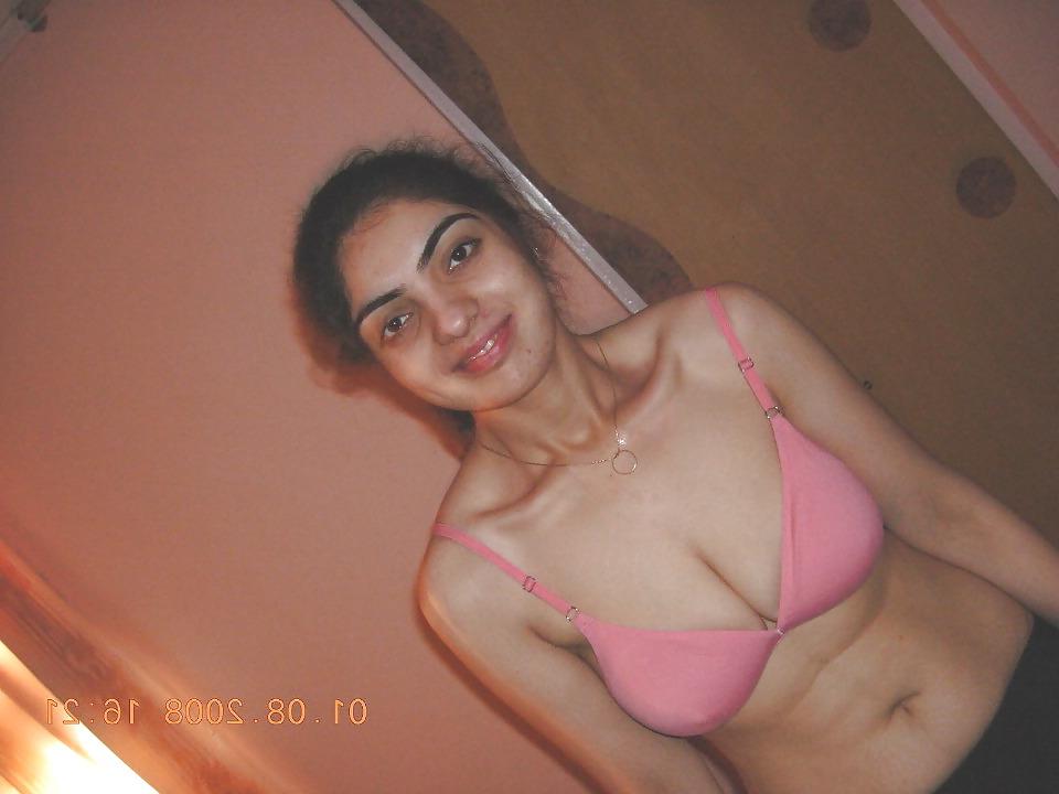 25P Cute Indian Girl Friends