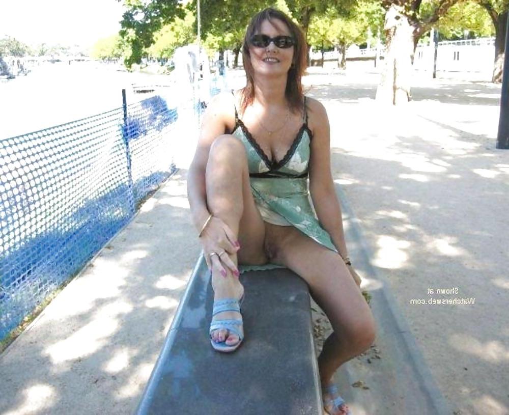 25P REALLY HOT GIRLS IN PUBLIC 08