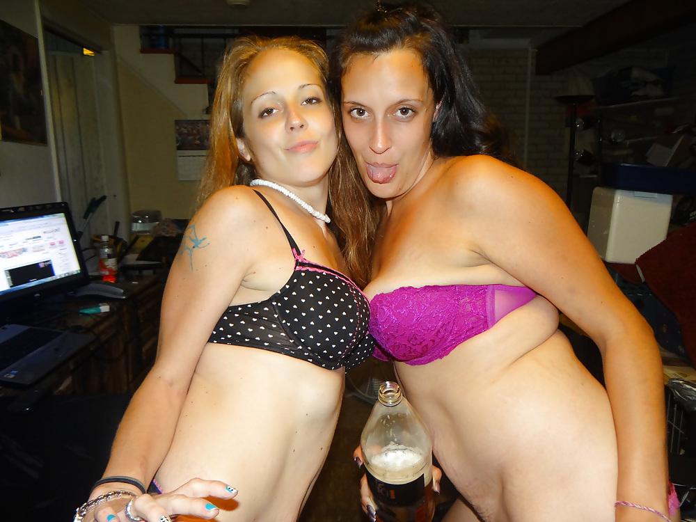 25P Digitial Bliss Models At Play 