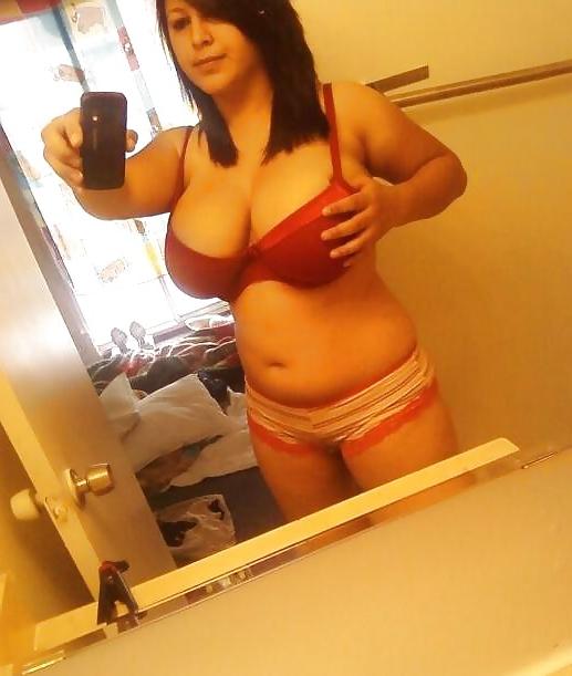 25P SCHÖNE MOLLIGE AMATEURE 21