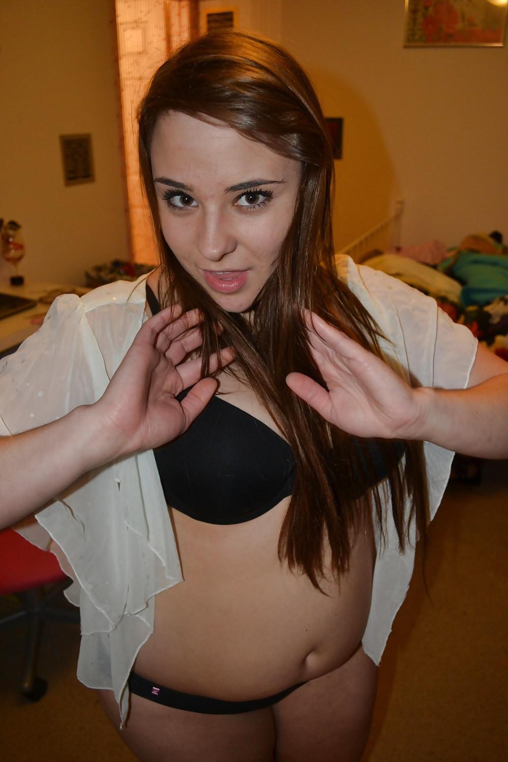 19P Teen Chubby Girl