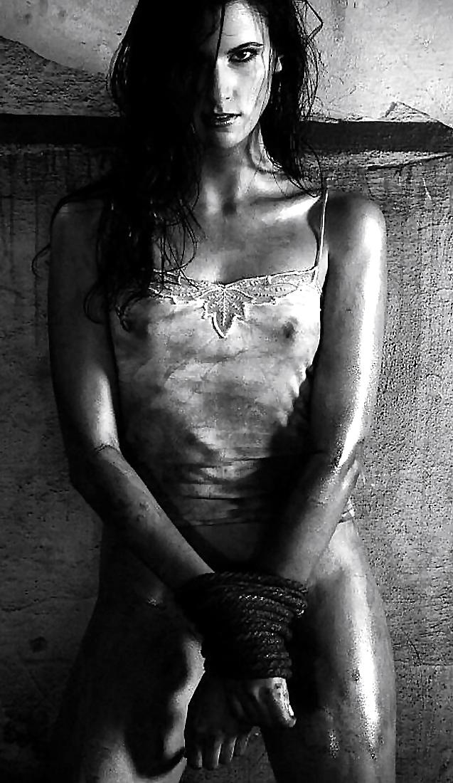 25P Expressions: Female submission