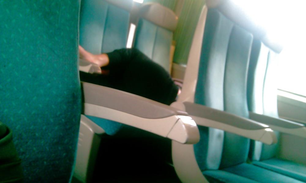 25P Candid feet annie train
