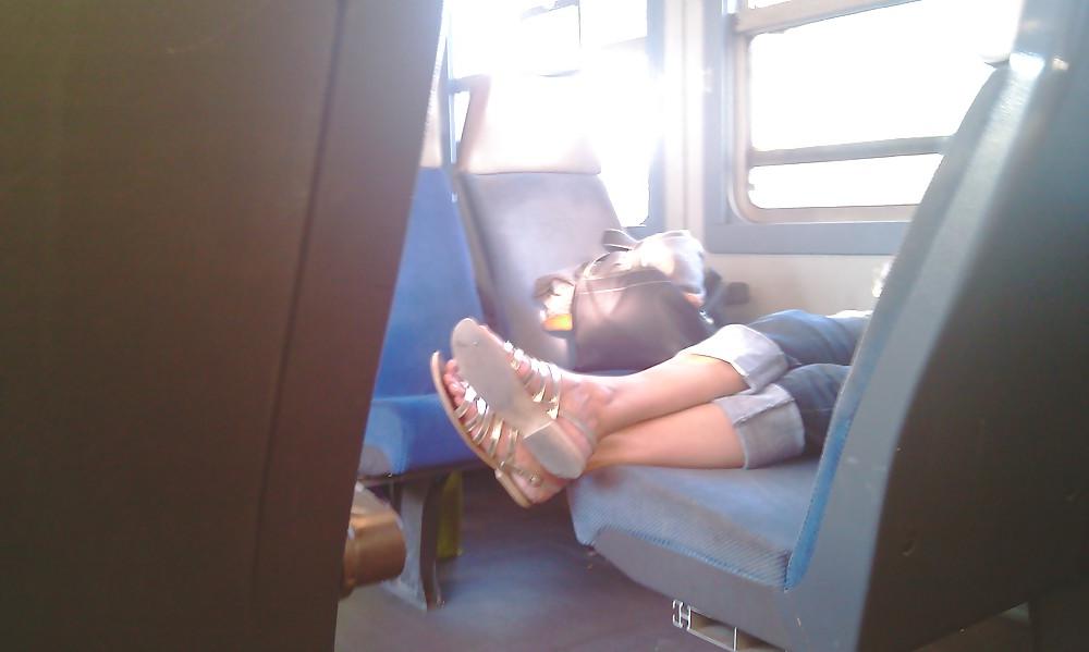 25P Candid feet annie train