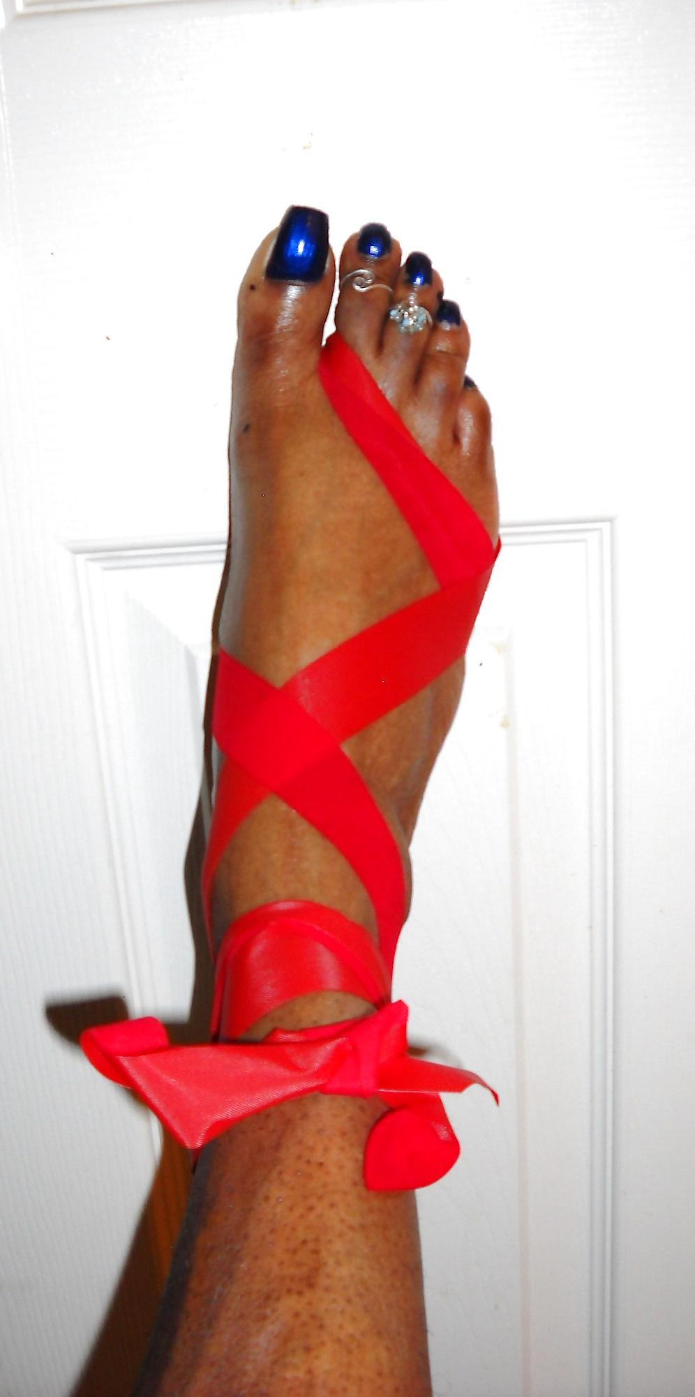 25P My Tranny Feet
