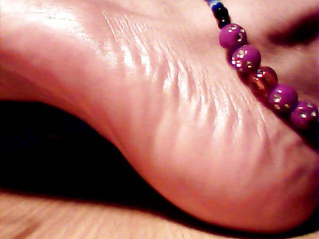 10P Sexy feet of indian aunty