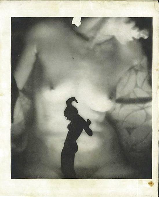 25P Art B&W gallery