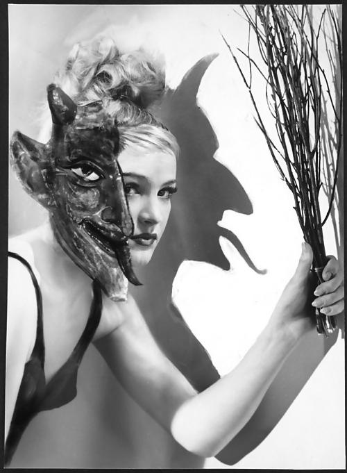 24P Art B&W gallery 2