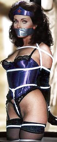 25P The Way Wonder Woman Should Look!!
