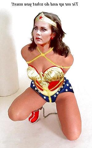 25P The Way Wonder Woman Should Look!!