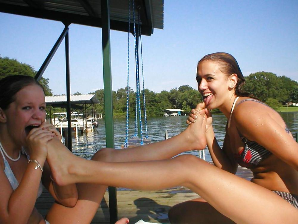 25P Sexy Teens Feet