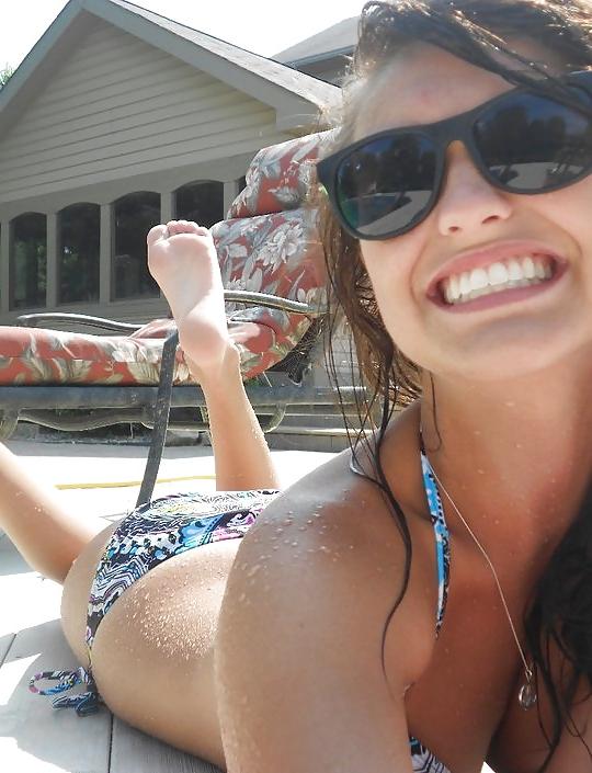 25P Sexy Teens Feet