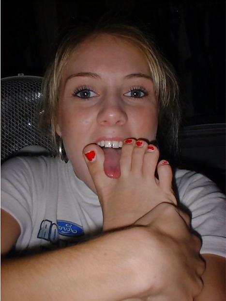 25P Sexy Teens Feet
