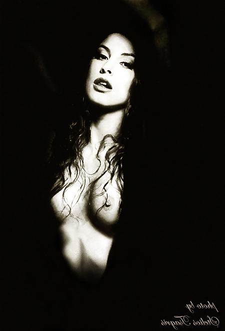 14P B&w artistic 