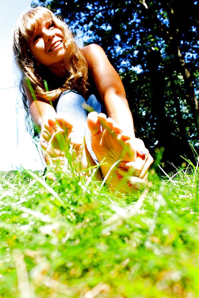 25P Wtf Sexy Teenie Feet reloaded v0.3