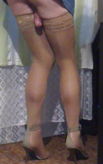 25P Shanon crossdressing and play on webcam