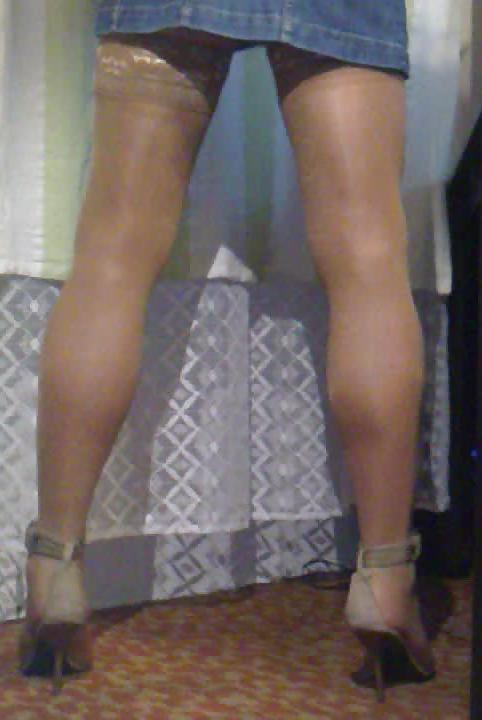 25P Shanon crossdressing and play on webcam