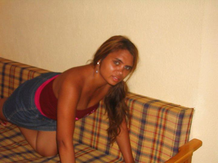 11P Amateur Turkish bitch from facebook