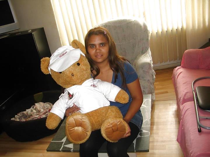 11P Amateur Turkish bitch from facebook