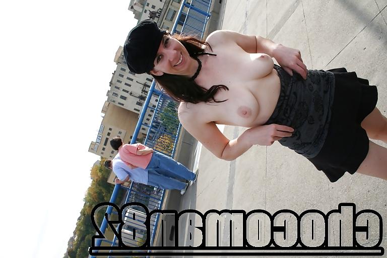 25P Celene naked in public
