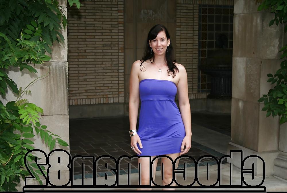 25P Celene naked in public