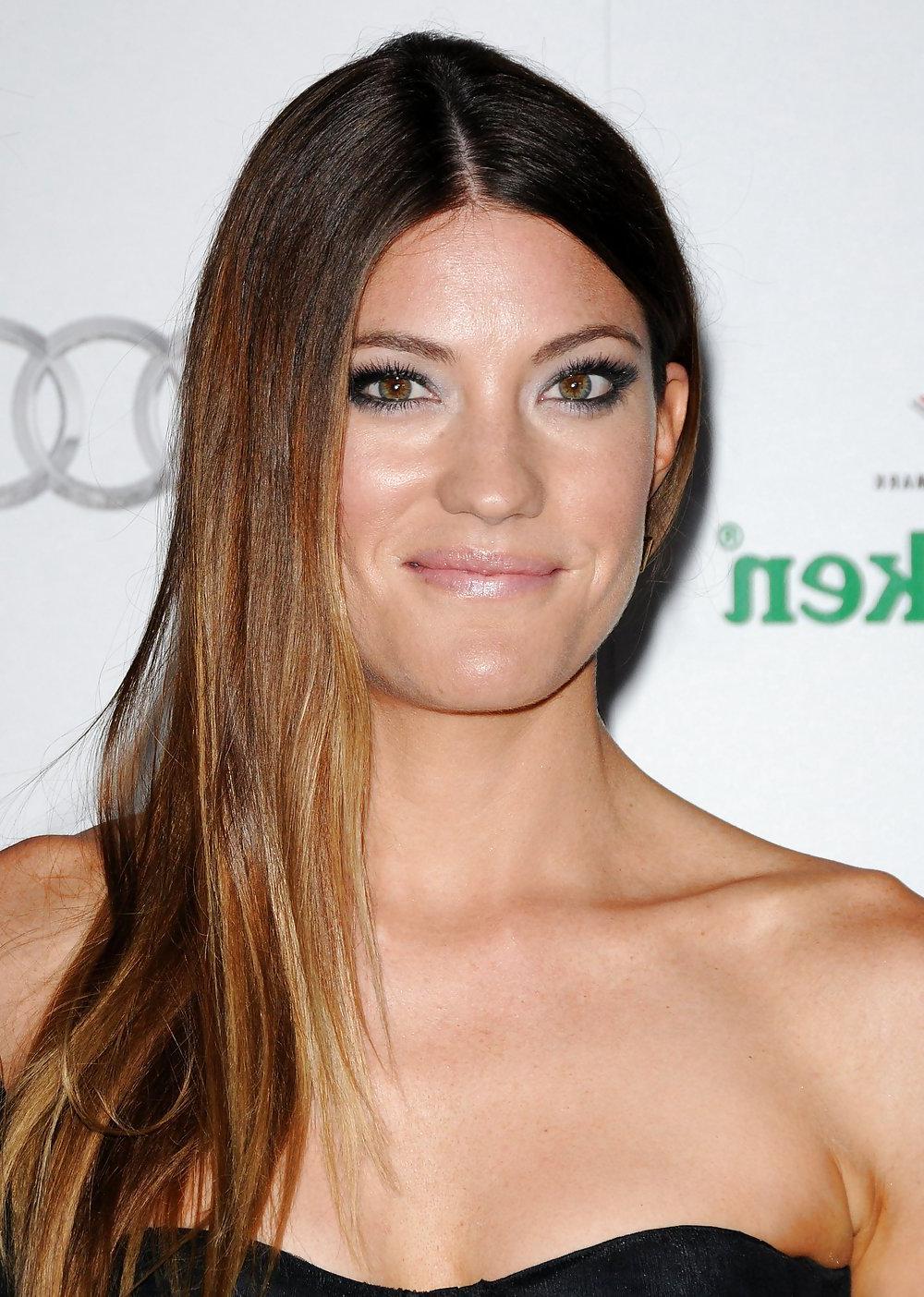14P Jennifer Carpenter (feet and Fakes)