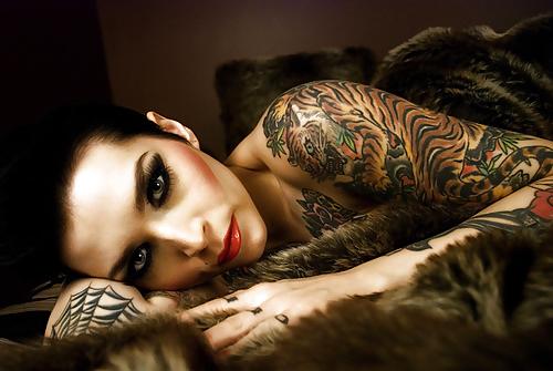 19P Body Art 32!