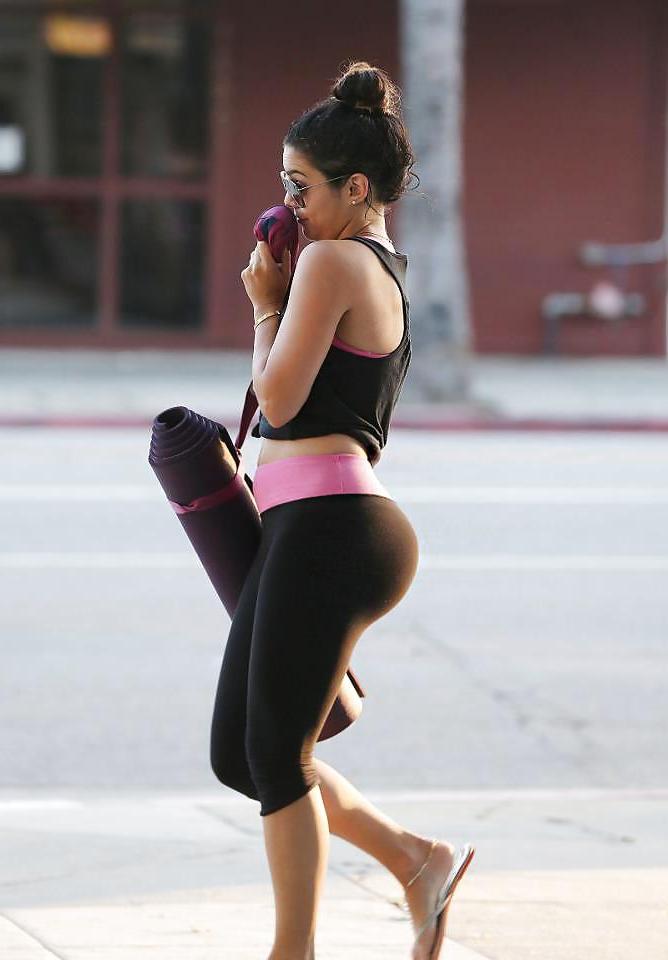 14P Juicy ass