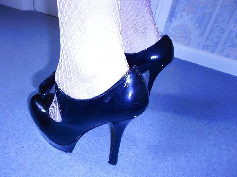 25P Tranny Supersatin Emo Goth Rock Bitch Part 2