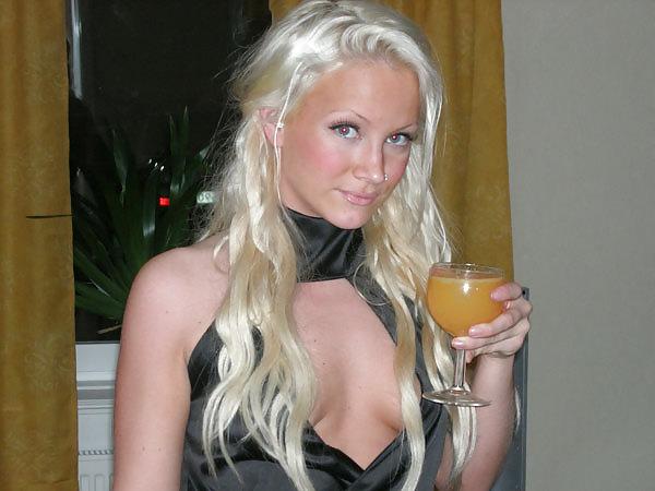 25P Real Swedish Girls