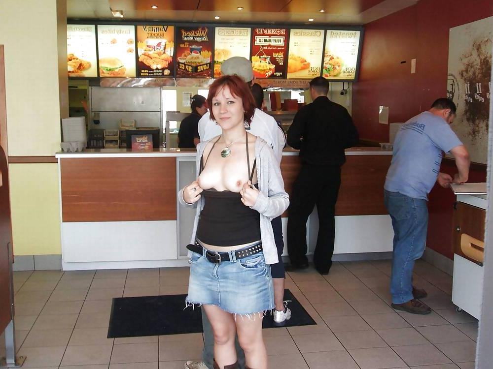 14P Flashing in Public - 
