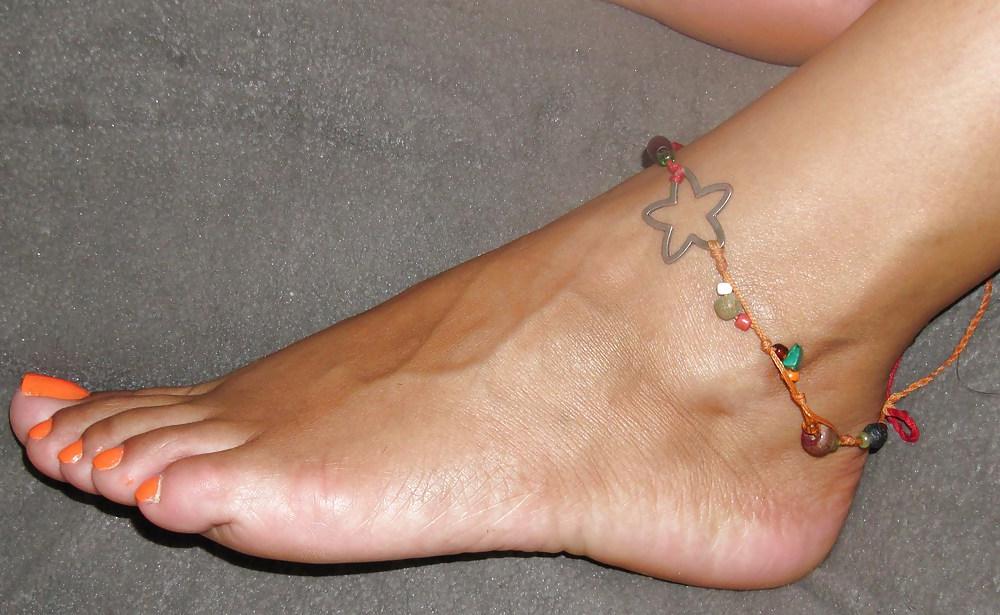 9P Sexy toes and soles waiting for cum