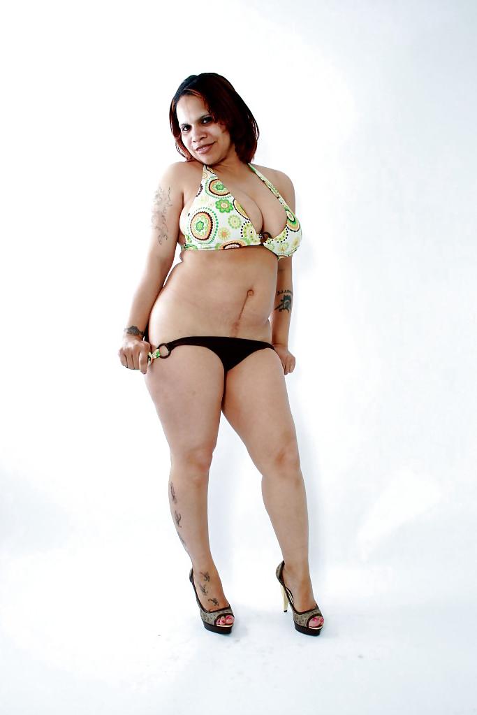 13P Sexy bitch