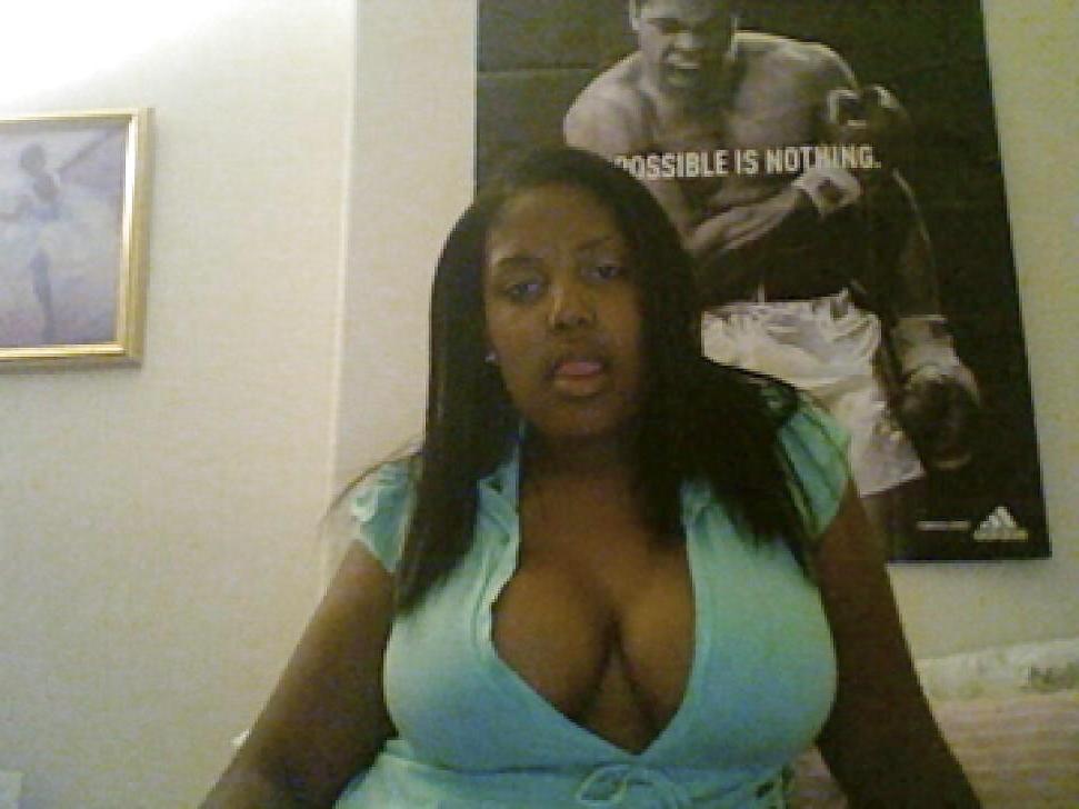 25P British Facebook Sluts