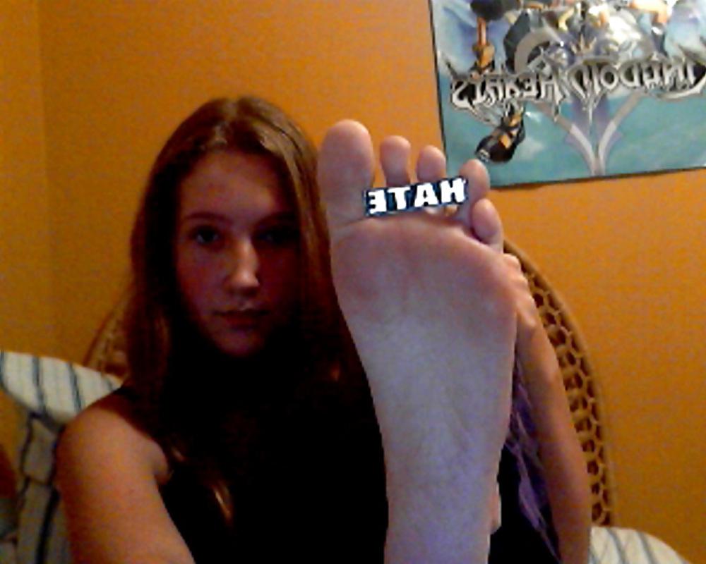 25P Wtf Sexy Teenie Feet reloaded v1.9