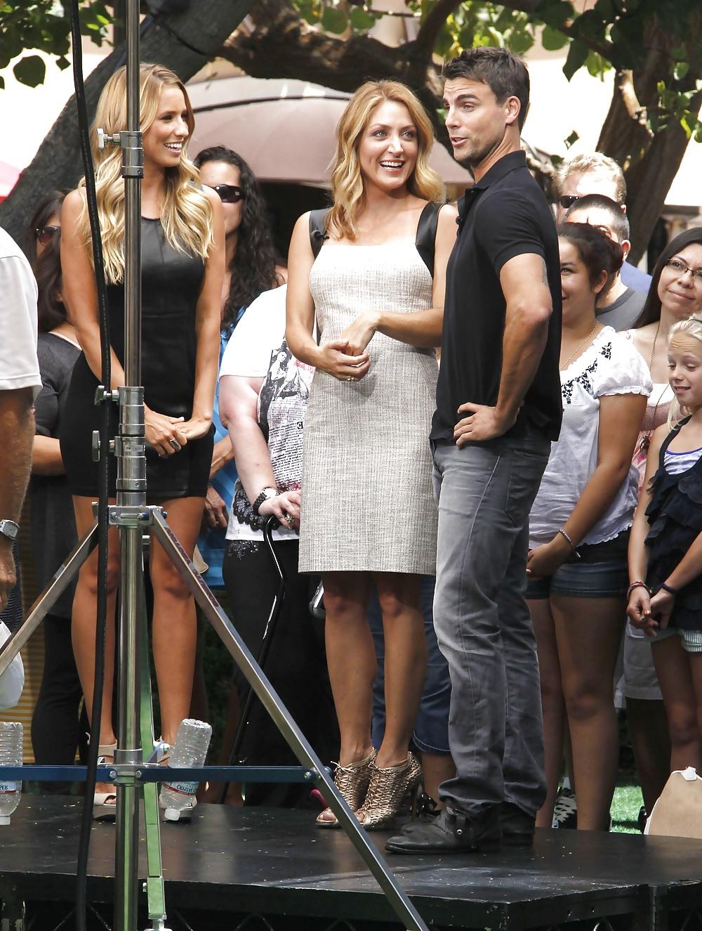17P Sasha Alexander - Feet and not more