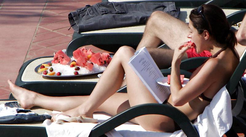 17P Sasha Alexander - Feet and not more