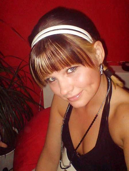 25P Cute teens in clothes pt.4
