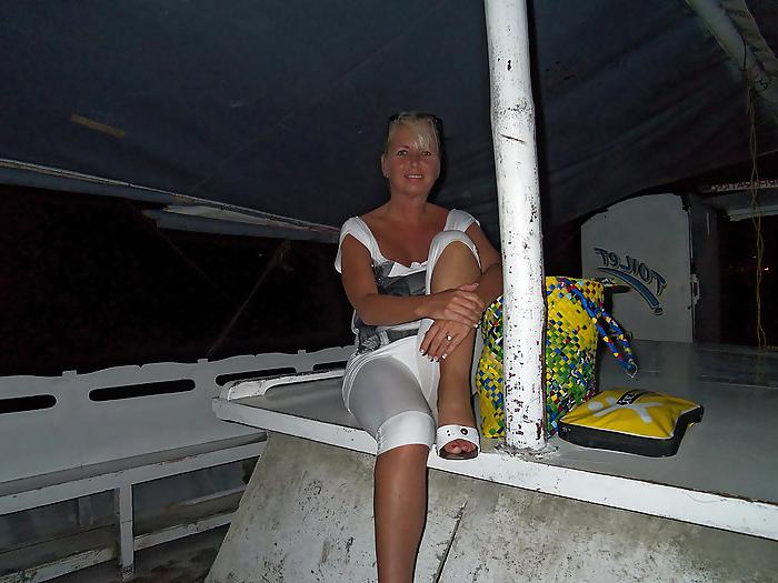 14P Sexy mature bitch Jacqueline from facebook