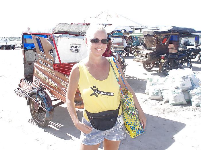 14P Sexy mature bitch Jacqueline from facebook