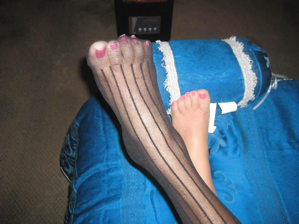 9P Sexy Nylon Feet Toes