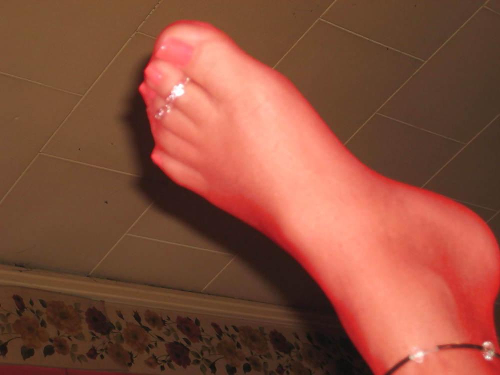 17P Sexy Nylon Feet Toes