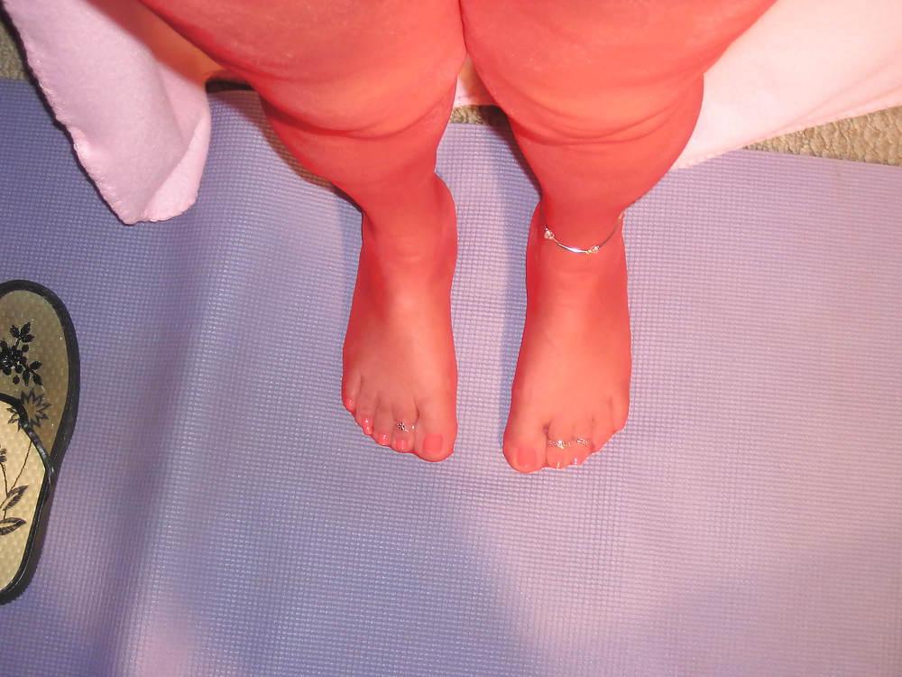 17P Sexy Nylon Feet Toes